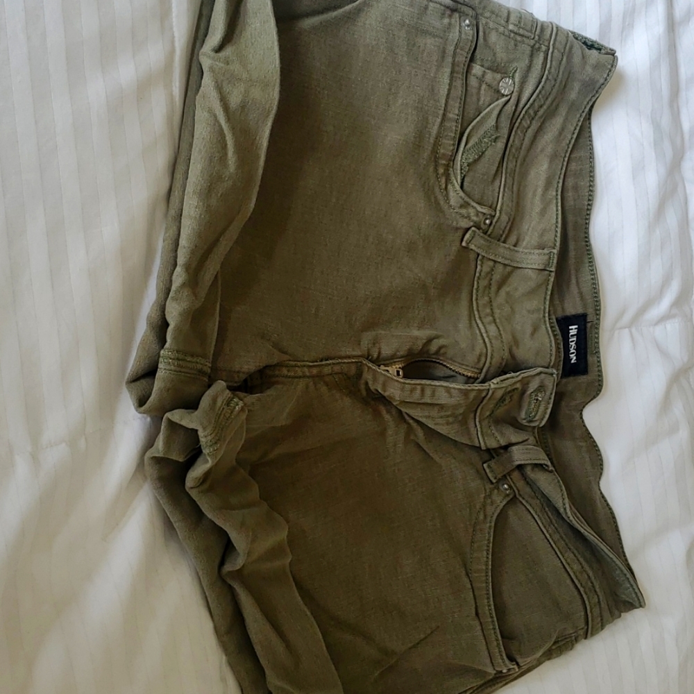 Hudson army Green shorts